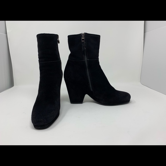 PRADA SUEDE ANKLE BOOTS - Picture 7 of 8